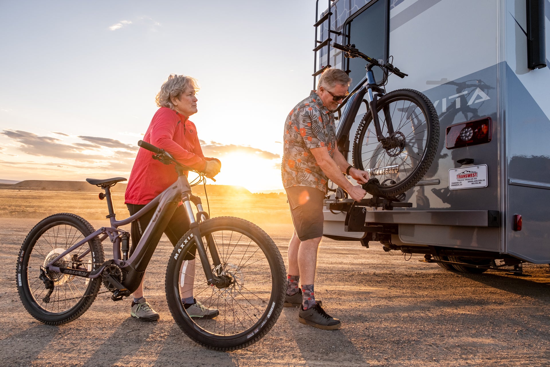 ESPEC RV & ebike Approved Hitch Mount Platform Rack Swagman (CA)