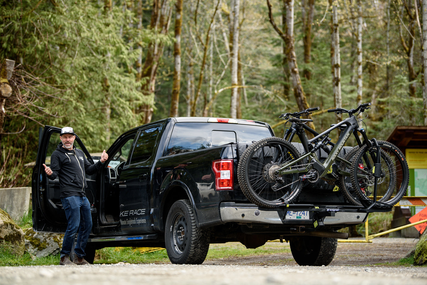Swagman pickup online bike rack